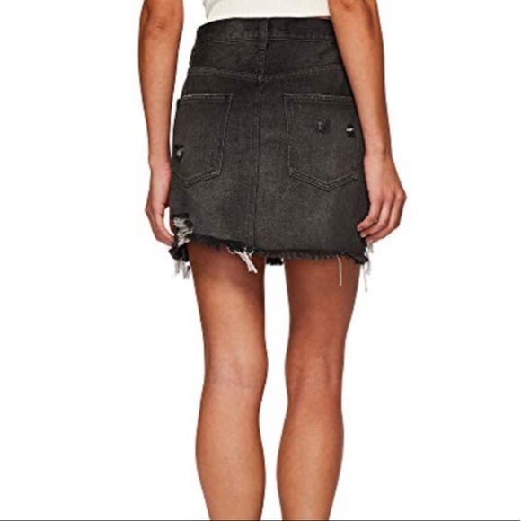 We The Free NWT Distressed Jean Skirt - Picture 3 of 8